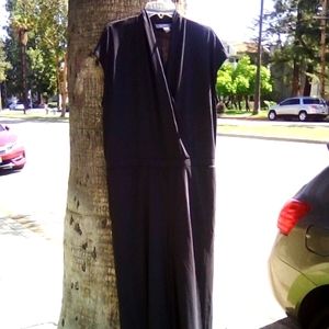 LISA RINNA Collection . Black 🖤 Jumpsuit.Med/petite.